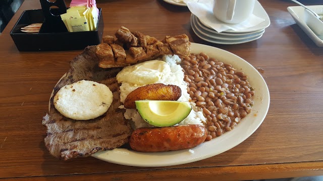 Los Paisas Restaurant