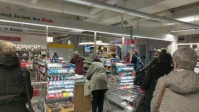 Photos of famila G&uuml;strow S&uuml;dstadt