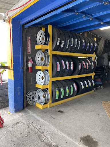 Solis Tire Services - Visual