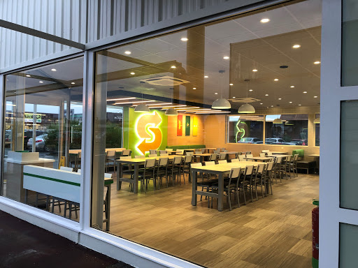 Photo 6 - Burger King