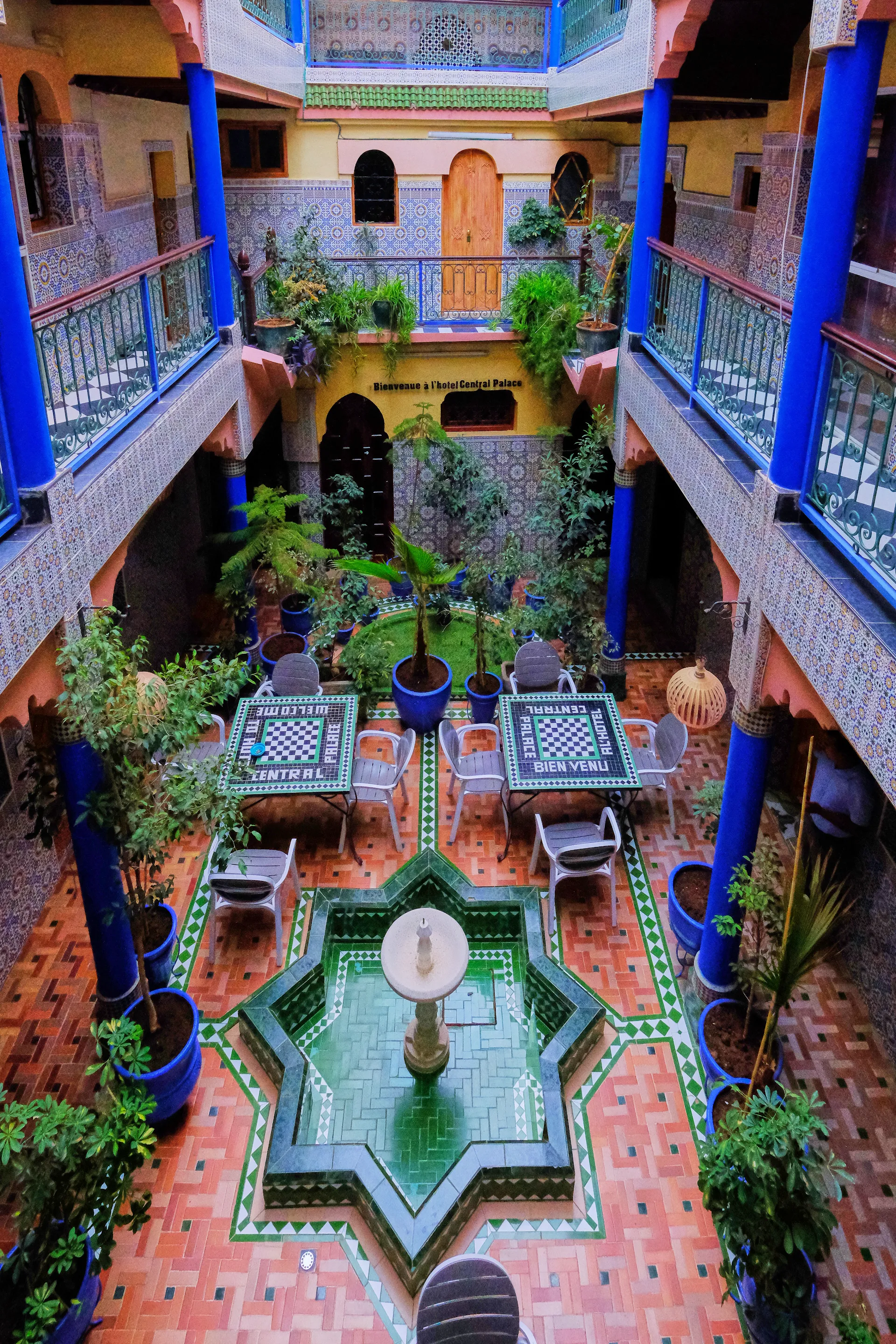 Hôtel Central Palace