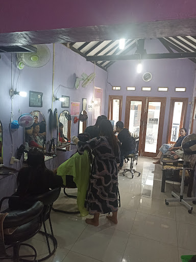 aura salon