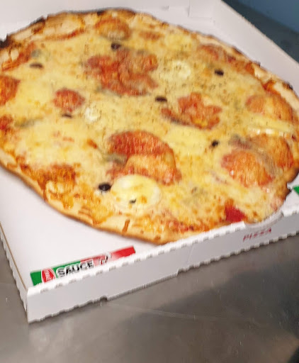 Photo 3 - La Tour De Pizz'