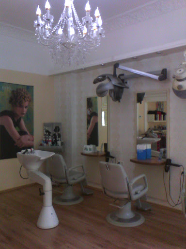 Daniela's Haarstudio - Visual