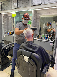 Photo n°9 de Coiffeur Barbier Un Autre Homme à Dijon (Salon de coiffure)