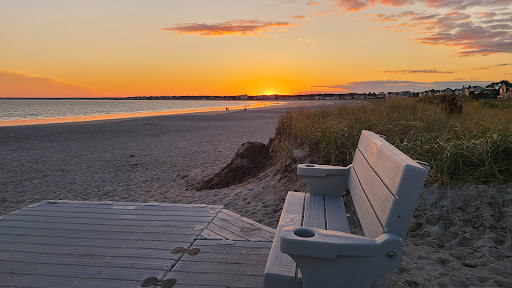 Pine Point Beach - Visual