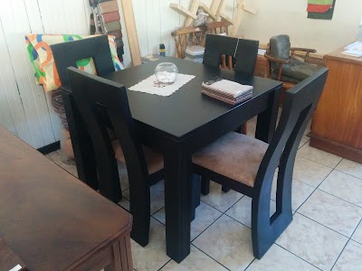 Photos of Fabrica de Muebles Mora Castro