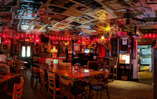 The Red Bar - Visual