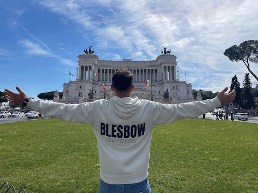 Blesbow - Visual