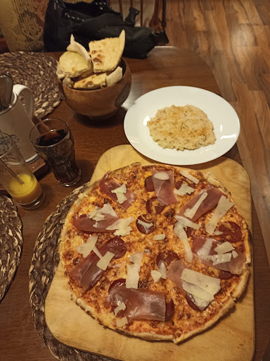 "Heimat" Pizza Gallery - Germany