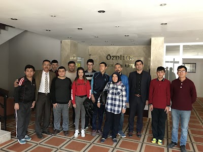 Afyonkarahisar Emir Murat Özdilek Mesleki ve Teknik Anadolu Lisesi