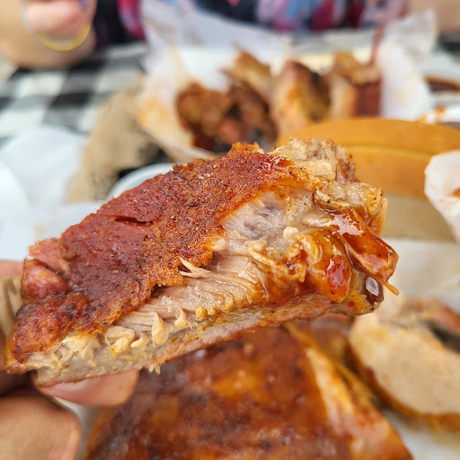 Slap's BBQ - Visual