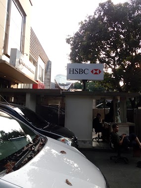 HSBC hanglekir, Author: Lulu Rehande Lutvy