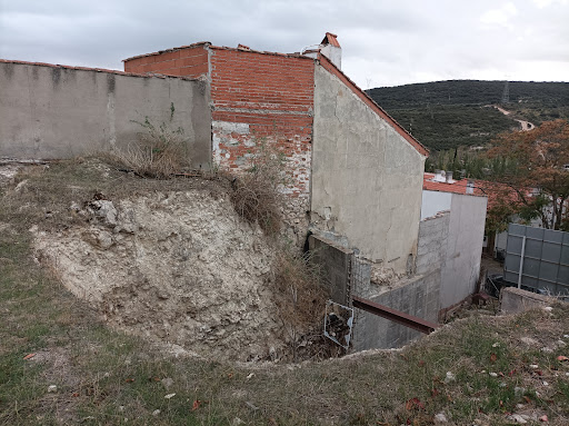 Restos del Castillo de Perales de Tajuña - Thumbnail