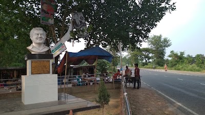 Photos of Joybangla Mor Bus Stop