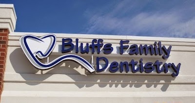 Bluffs Family Dentistry: Beresford Caitlin DDS