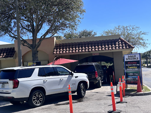SUNSHINE Detailing Full Service Hand Car Wash - Thumbnail