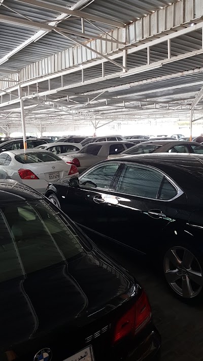 Photos of Kuwait Car Dealer