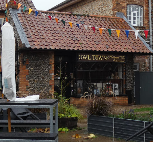 Owl Town Antiques