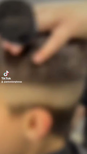 Αξιολογήσεις για το ΚΟΥΡΕΙΟ Αντώνης στην Θεσσαλονίκη - Κουρείο