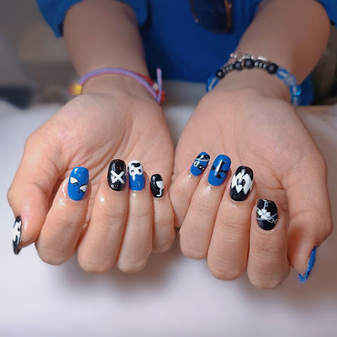 Tawan Studio.BKK (Terminal 21) Nails lashes salon by null