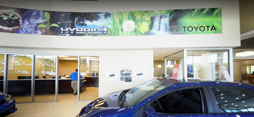 Westbrook Toyota Service Gallery - United States