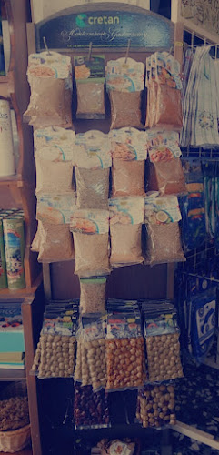 Comentarii opinii despre Super Market White Castle