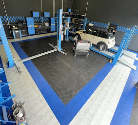 Photo n°2 de Garage Double Deuce à Vitrimont (Atelier de réparation automobile)