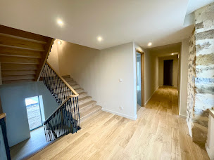 Photo n°5 de Navarro Frères Sarl à Bidos (Service de pose de parquet)