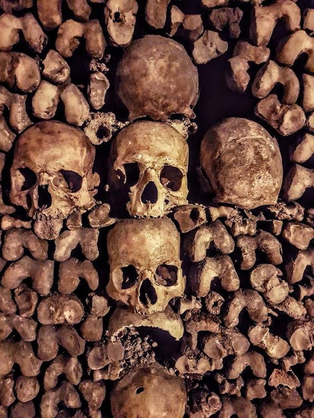 Catacombes de Paris : Entrée