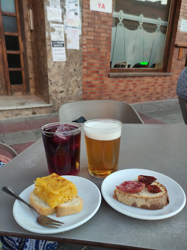 Café La Costa Bar - Thumbnail