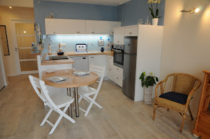 Photo n°11 de Cuisines Ollivier à Plouguiel (Cuisiniste)