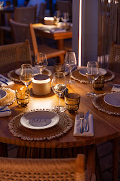 Photo n°10 de MIA BEACH - Restaurant, Beach club in Villeneuve-Loubet à Villeneuve-Loubet (Restaurant méditerranéen)