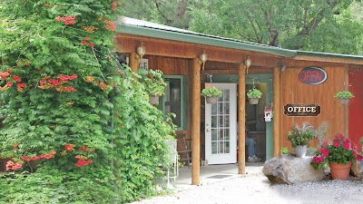 Cottage Central Cabins