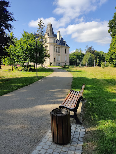 Photo de Ehpad Korian Jardins du Charmois à Champenoux (54280)