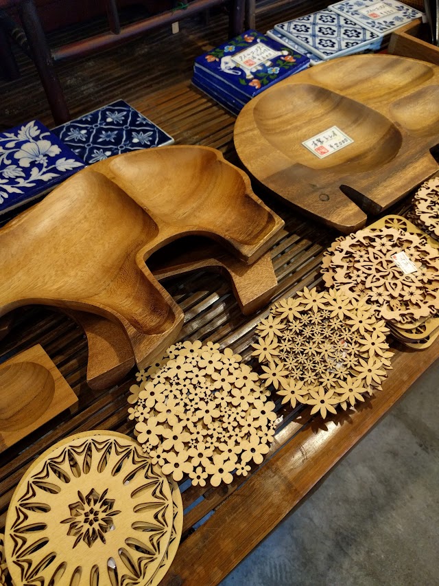 Kyoto Sanjo Takematsu Bamboo Crafts