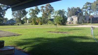 Photos of Googarra Beach Caravan Park