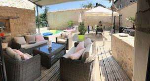 Photo n°1 de GÎTE VILLA D'ELINAS à Lusignan (Villa)