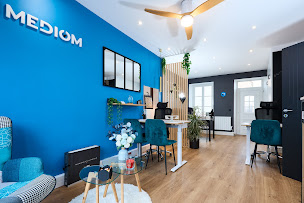 Photo n°11 de MEDIOM - Votre agence travaux, rénovation et extension ! Agence de La-Queue-Lez-Yvelines à La Queue-les-Yvelines (Carreleur)