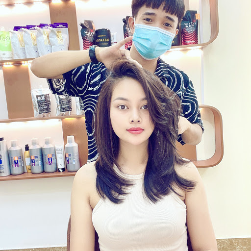 HAIR