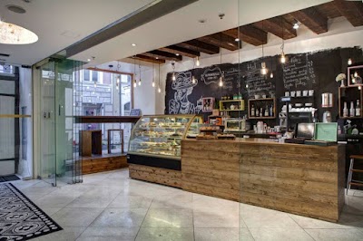 Photos of Caf&eacute; Mademoiselle