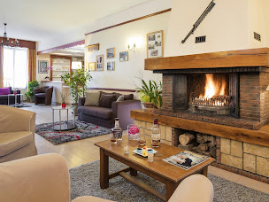Photo n°31 de Logis Hôtel la Sapinière à Remilly-Aillicourt (Restaurant)