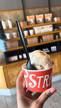 Salt & Straw by null