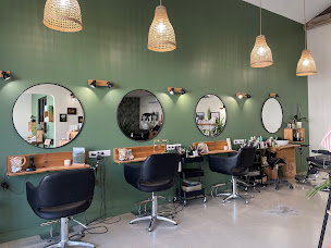 Photo n°11 de Ciao Bella à Gond-Pontouvre (Salon de coiffure)