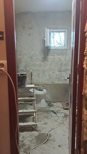 http://luca-finisaje.ro/