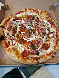 Photo n°4 de Le Kiosque à Pizzas Rubeĺles (77950) à Rubelles (Pizzas à emporter)