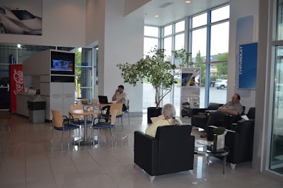 Photos of Tom Gill Chevrolet