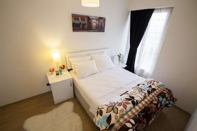 Koza Suites Apartments