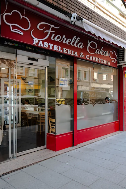 Fiorella Cakes - Pastelería & Cafetería