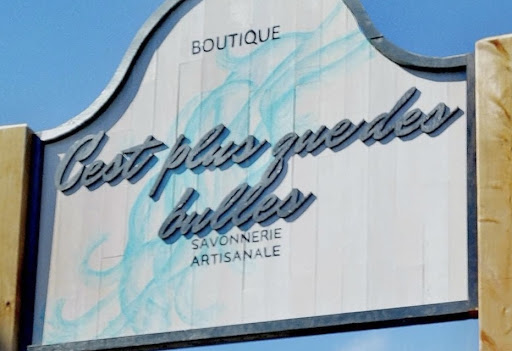 C’est plus que des bulles Gallery - Canada